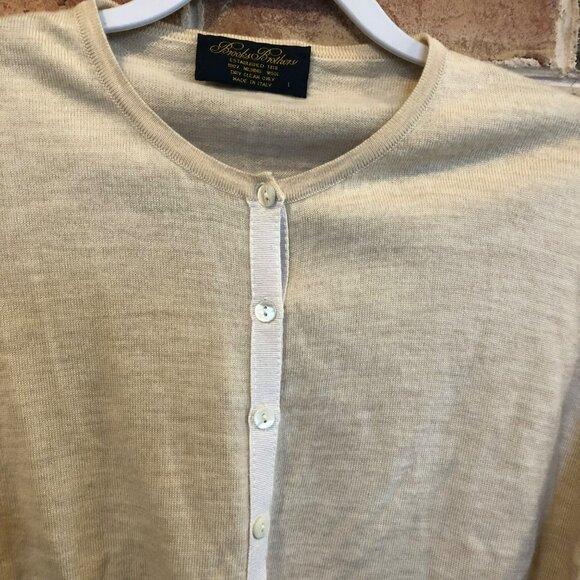 Brooks Brother Womens Ivory 100% Merino Wool Made in Italy LS Cardigan Sweater S - Picture 2 of 8